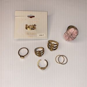 Gold boho ring bundle size 4-7